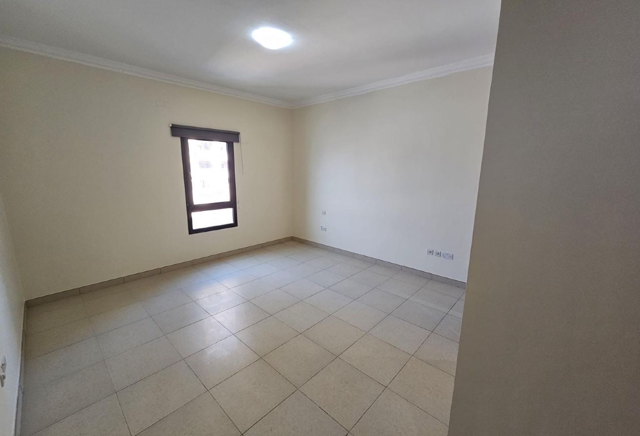 1 BHK | 2 Month Free | Porto Arabia | Pearl Qatar thumbnail 2