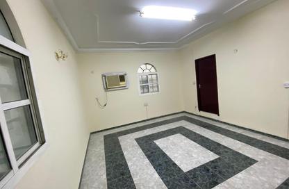 Apartment - Studio - 1 for rent in Al Dafna - Al Dafna - Doha