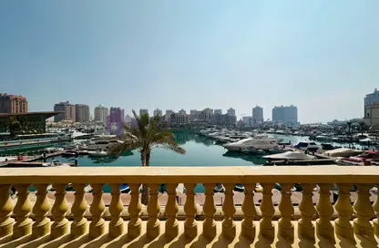 Townhouse - 2 Bedrooms - 3 Bathrooms for rent in Tower 6 - Porto Arabia - The Pearl Island - Doha