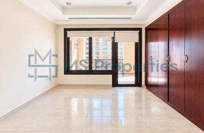Apartment - 2 - 3 for rent in West Porto Drive - Porto Arabia - The Pearl Island - Doha