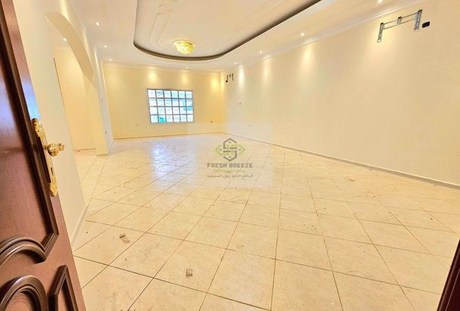 59720317 - Property Image 2