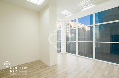Office Space - Studio - 2 for rent in Hiteen Street - Al Muntazah - Doha