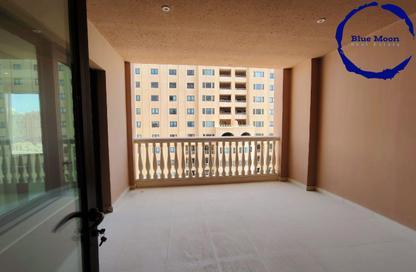 Apartment - 1 Bedroom - 2 Bathrooms for rent in West Porto Drive - Porto Arabia - The Pearl Island - Doha