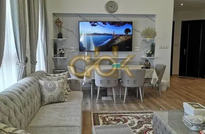 Apartment - 3 Bedrooms - 4 Bathrooms for rent in Mercato - Qanat Quartier - The Pearl Island - Doha