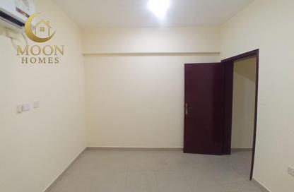 Apartment - 2 Bedrooms - 2 Bathrooms for rent in Muntazah 7 - Al Muntazah - Doha