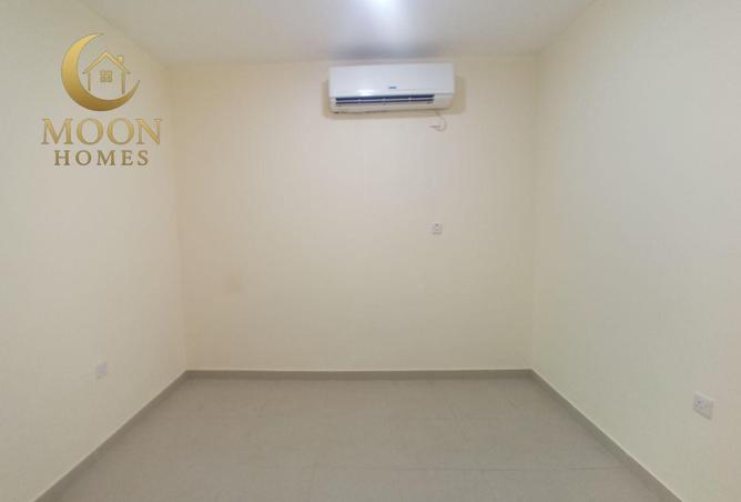 57782100 - Property Main Image