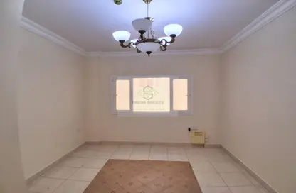 Apartment - 2 Bedrooms - 2 Bathrooms for rent in Muntazah 70 - Al Muntazah - Doha