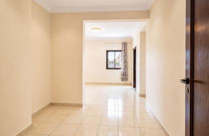 Villa - 6 Bedrooms - 5 Bathrooms for rent in Bu Hamour Street - Abu Hamour - Doha