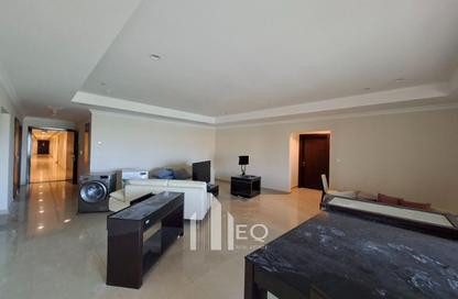 Apartment - 2 Bedrooms - 3 Bathrooms for rent in East Porto Drive - Porto Arabia - The Pearl Island - Doha