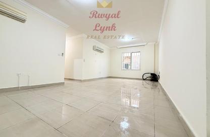 Apartment - 3 Bedrooms - 2 Bathrooms for rent in Al Sadd Road - Al Sadd - Doha