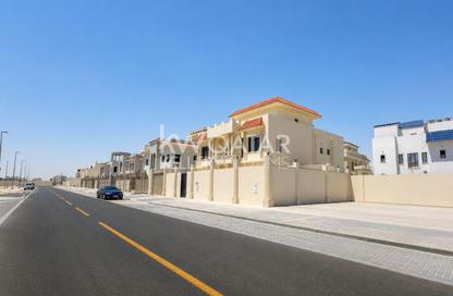 Apartment - 7 Bedrooms - 7+ Bathrooms for sale in Al Wukair - Al Wukair - Al Wakra