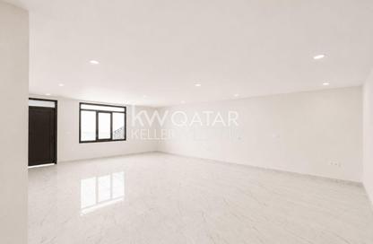 Apartment - 7 Bedrooms - 7+ Bathrooms for sale in Al Wukair - Al Wukair - Al Wakra
