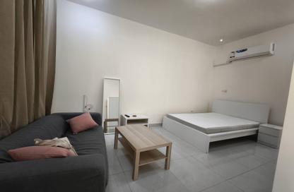 Apartment - Studio - 1 Bathroom for rent in Al Kheesa - Al Kheesa - Umm Salal Mohammed