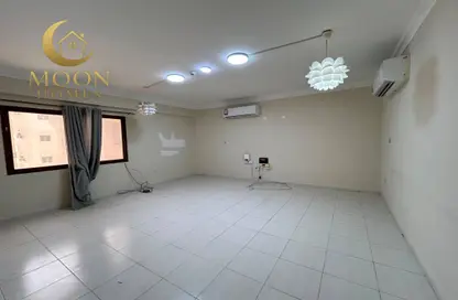 شقة - 2 غرف نوم - 2 حمامات للايجار في شارع نجمه - نجمة - الدوحة