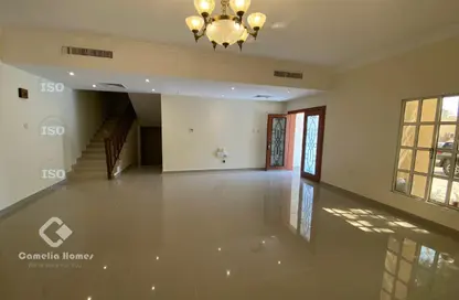 Compound - 4 Bedrooms - 4 Bathrooms for rent in Umm Al Seneem Street - Ain Khaled - Doha