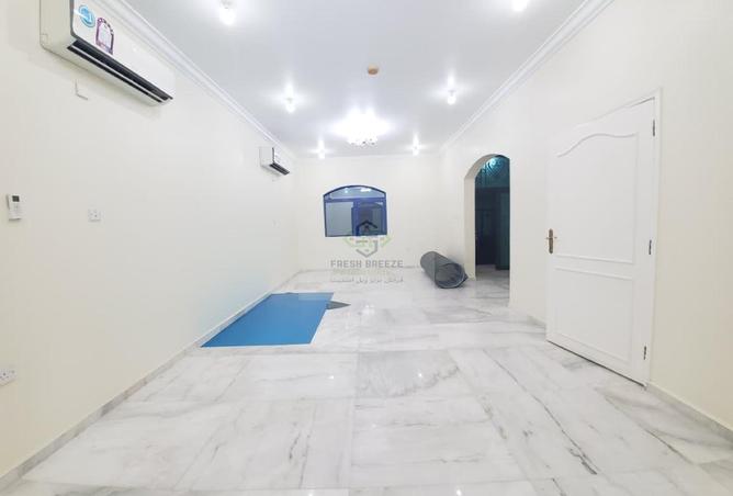 1004535 - Property Image 2