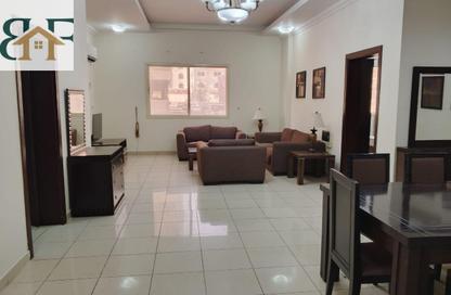 Apartment - 2 Bedrooms - 3 Bathrooms for rent in Al Sadd Road - Al Sadd - Doha