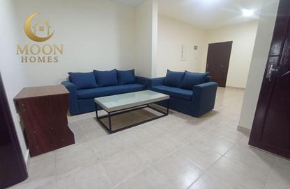 Apartment - 2 Bedrooms - 2 Bathrooms for rent in Old Salata - Salata - Doha