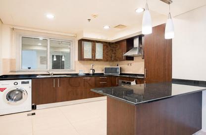 Hotel Apartments - 1 Bedroom - 2 Bathrooms for rent in Al Khair Tower - Corniche Road - Corniche Road - Doha