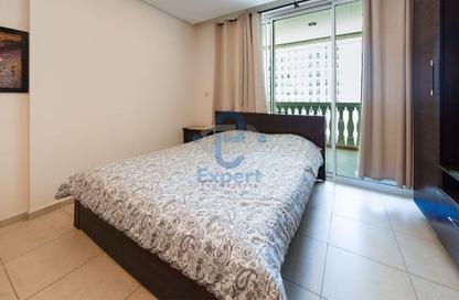 Apartment - Studio - 1 Bathroom for rent in Viva West - Viva Bahriyah - The Pearl Island - Doha