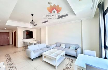 Apartment - 1 - 2 for rent in West Porto Drive - Porto Arabia - The Pearl Island - Doha