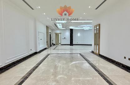 Villa - 6 - 7 for rent in Waterfront West Villas - Waterfront Residential - The Waterfront - Lusail