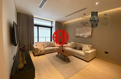 شقة - 3 غرف نوم - 3 حمامات للايجار في شارع النجمة - طريق المطار القديم - الدوحة