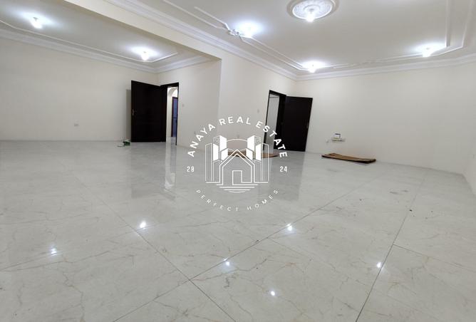 51719037 - Property Image 2