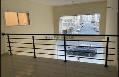 Shop - Studio - 1 Bathroom for rent in Fereej Bin Mahmoud South - Fereej Bin Mahmoud - Doha