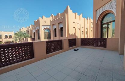 شقة - 5 غرف نوم - 6 حمامات للايجار في فلل واست باي لاغون - وست باي لاجون - بحيرة وست لاجون - الدوحة
