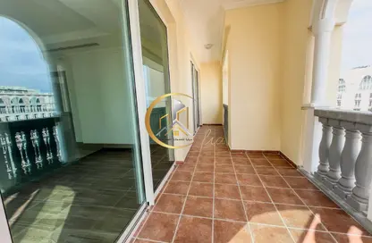 شقة - 2 غرف نوم - 3 حمامات للايجار في فيفا غرب - فيفا بحرية - جزيرة اللؤلؤة - الدوحة