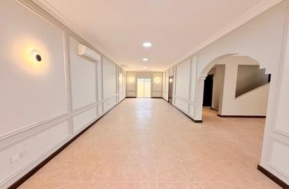 Compound - 3 Bedrooms - 3 Bathrooms for rent in Al Thumama - Al Thumama - Doha