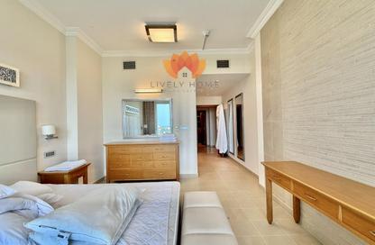 Apartment - 1 - 2 for rent in Viva East - Viva Bahriyah - The Pearl Island - Doha