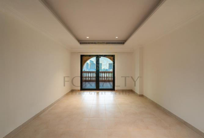 925968 - Property Image 2