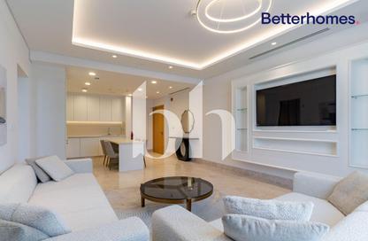 Apartment - 1 Bedroom - 2 Bathrooms for rent in Floresta Gardens - Floresta Gardens - The Pearl Island - Doha