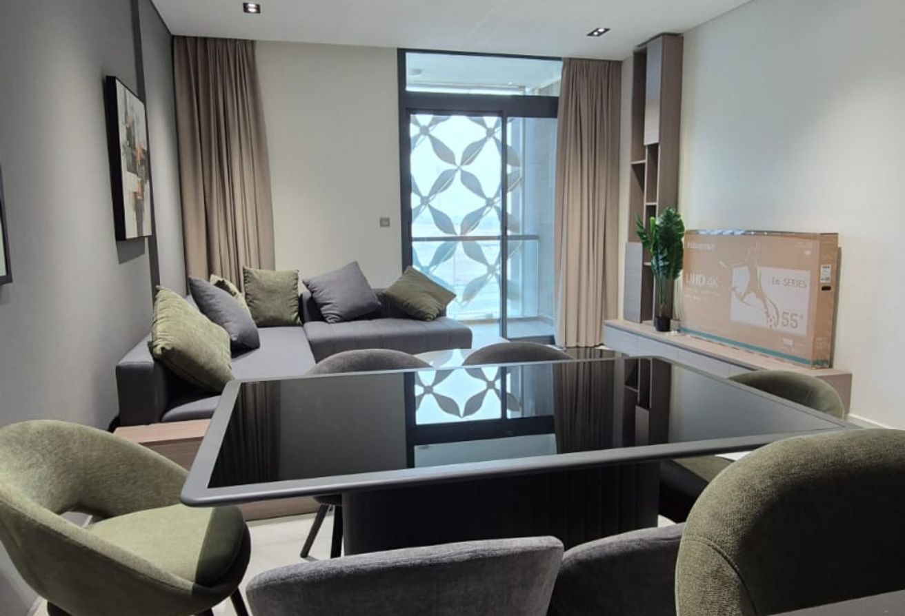 BILLS INCL | FURNISHED | FROM 1OCT MOVING |PREBOOK thumbnail 6