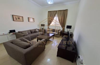 Apartment - 2 Bedrooms - 2 Bathrooms for rent in Al Sadd Road - Al Sadd - Doha