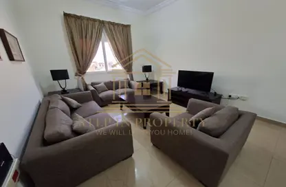 Apartment - 2 Bedrooms - 2 Bathrooms for rent in Al Sadd Road - Al Sadd - Doha