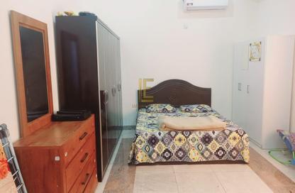 Apartment - 2 Bedrooms - 1 Bathroom for rent in Bu Hamour Street - Abu Hamour - Doha