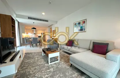 شقة - غرفة نوم - 2 حمامات للايجار في فيفا غرب - فيفا بحرية - جزيرة اللؤلؤة - الدوحة