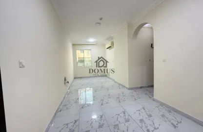 Apartment - 3 Bedrooms - 2 Bathrooms for rent in Tadmur Street - Old Airport Road - Doha