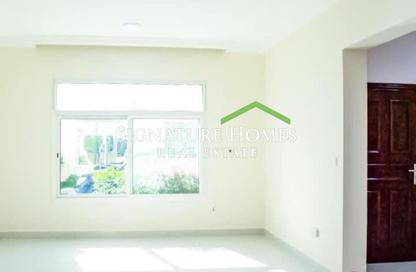 Villa - 4 Bedrooms - 4 Bathrooms for rent in Souk Al gharaffa - Al Gharrafa - Doha