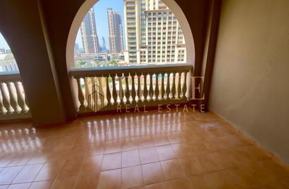 Apartment - 1 Bedroom - 2 Bathrooms for rent in East Porto Drive - Porto Arabia - The Pearl Island - Doha