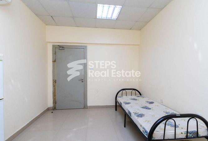 54005748 - صورة العقار 2