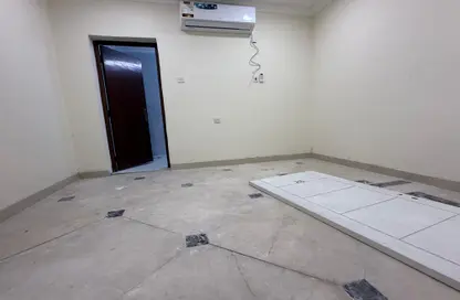 Apartment - Studio - 1 Bathroom for rent in Al Kharaitiyat - Al Kharaitiyat - Al Kharaitiyat - Umm Salal Mohammed