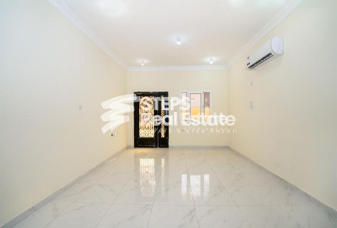 61115042 - Property Image 3