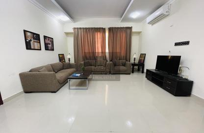 Apartment - 2 Bedrooms - 3 Bathrooms for rent in Al Sadd Road - Al Sadd - Doha