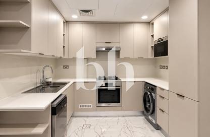 Apartment - 2 - 3 for rent in Lusail Marina Heights - Marina District - Lusail