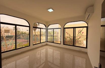 Villa - 5 Bedrooms - 4 Bathrooms for rent in Old Airport Road - Old Airport Road - Doha