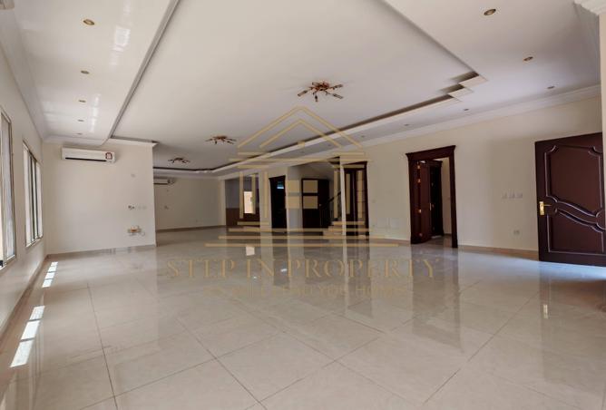 56416045 - Property Image 2